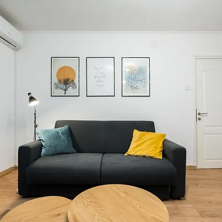 Ultracentral Cozy *