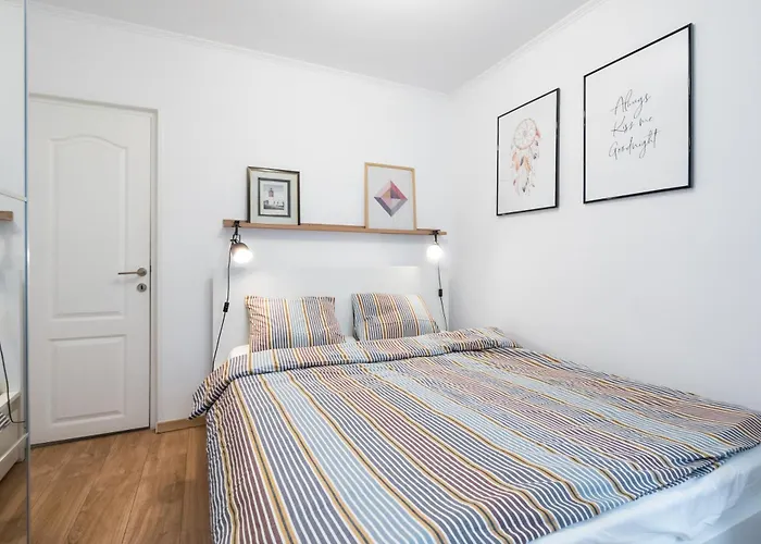 Ultracentral Cozy