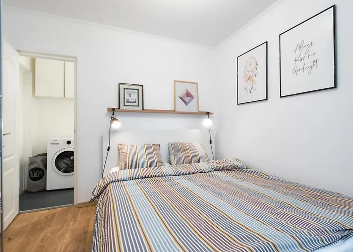 Apartament Ultracentral Cozy Bucureşti